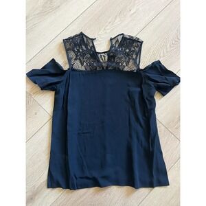 A.L.C. Black Lace‎ Trim Cold Shoulder Blouse - Size 2 - Stunning Top